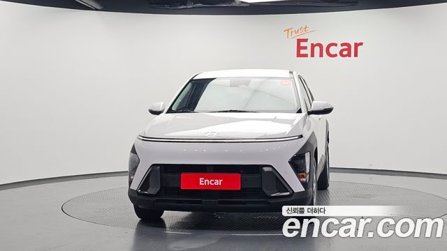 Hyundai Kona 2023 — photo 3