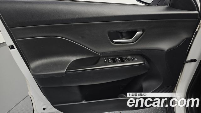 Hyundai Kona 2023 — photo 14