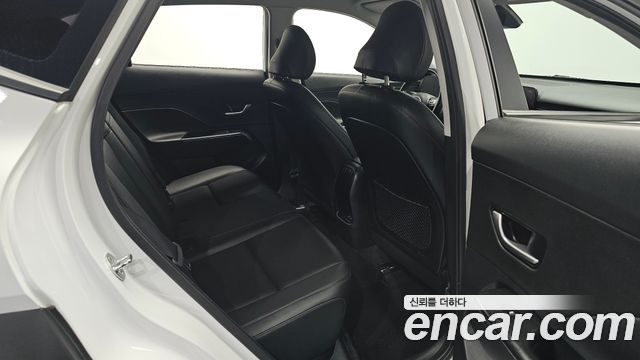 Hyundai Kona 2023 — photo 16