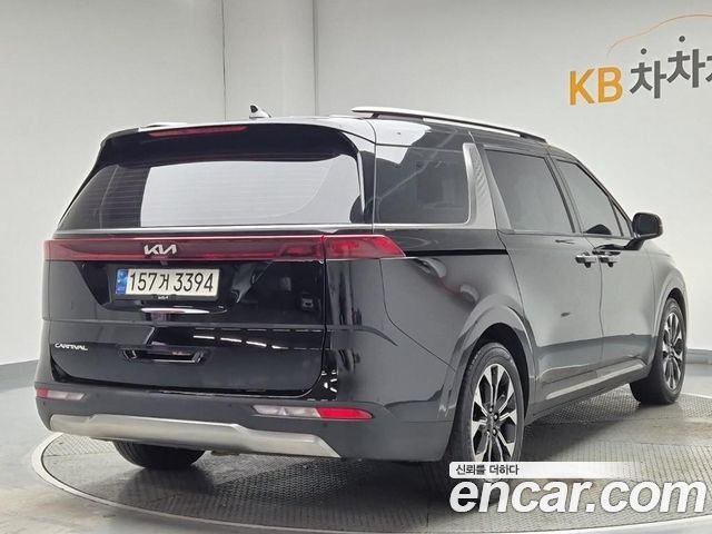 Kia Canival 2022 — photo 4