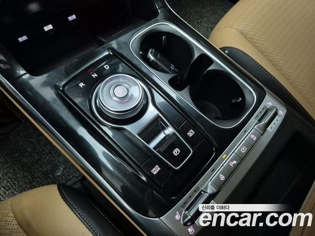 Kia Canival 2022 — photo 9