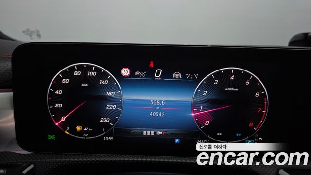 Mercedes-Benz CLA-Class 2025 — photo 11
