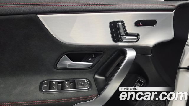 Mercedes-Benz CLA-Class 2025 — photo 27