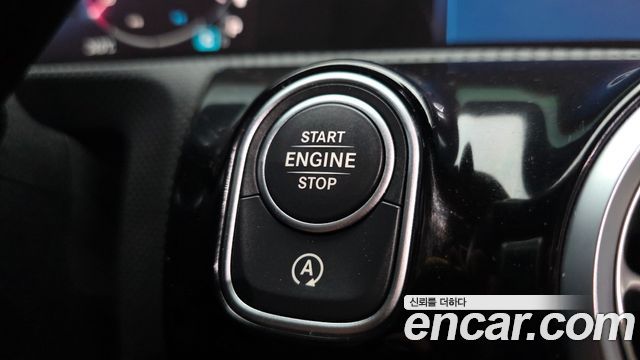 Mercedes-Benz CLA-Class 2025 — photo 30