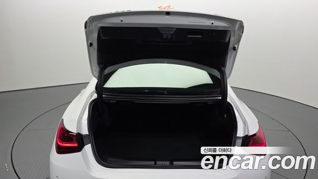 Mercedes-Benz CLA-Class 2025 — photo 31
