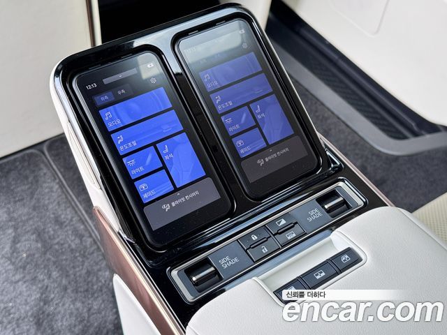 Lexus LM 2025 — photo 13