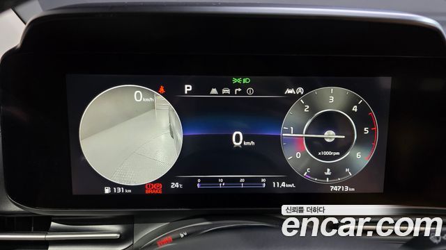 Kia Canival 2021 — photo 16