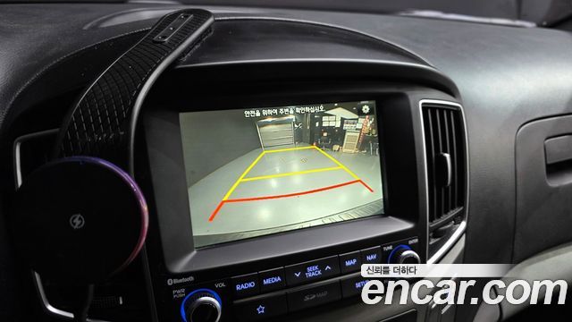 Hyundai Starex 2019 — photo 14