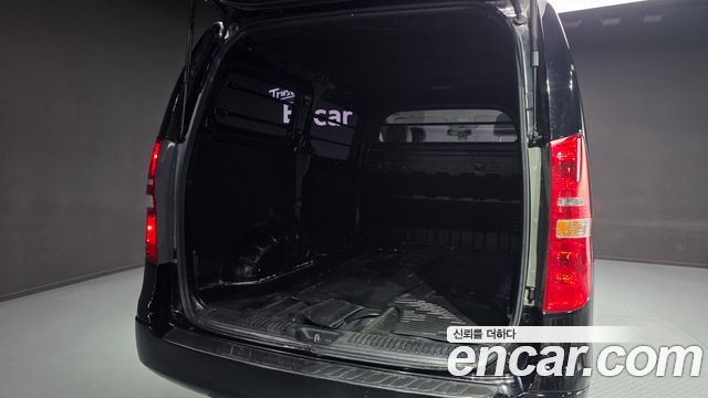 Hyundai Starex 2019 — photo 20