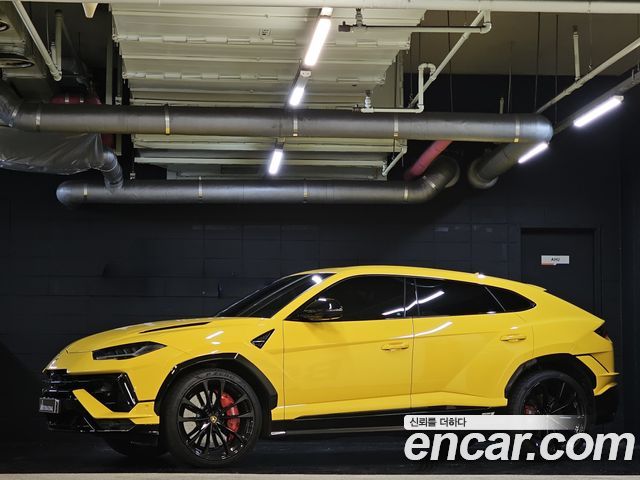 Lamborghini Urus 2024 — photo 3