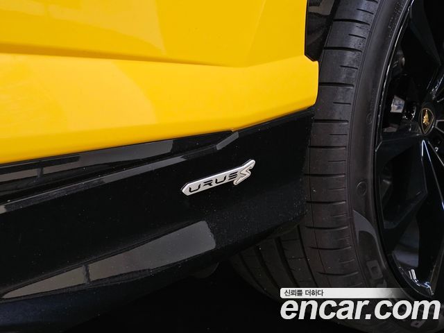 Lamborghini Urus 2024 — photo 5