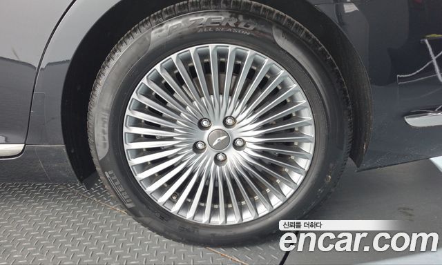 Genesis G90 2019 — photo 7