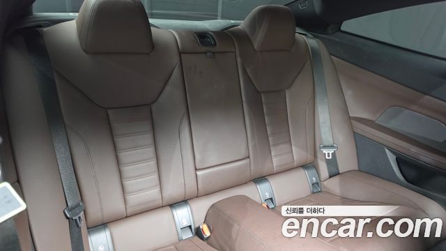 BMW 4-Series 2021 — photo 17