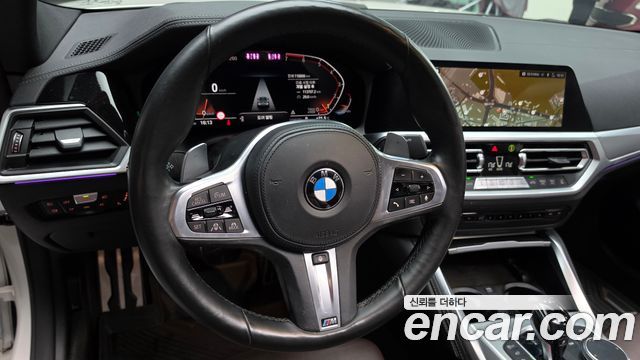 BMW 4-Series 2021 — photo 18