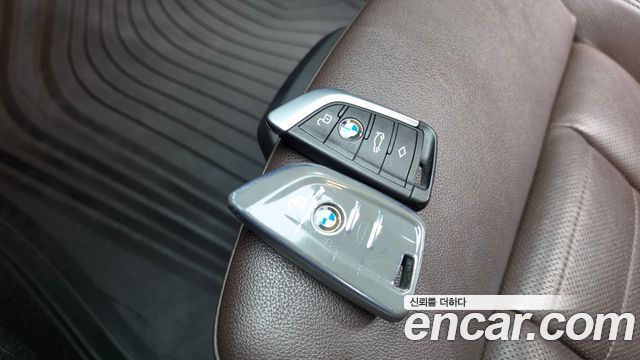 BMW 4-Series 2021 — photo 25