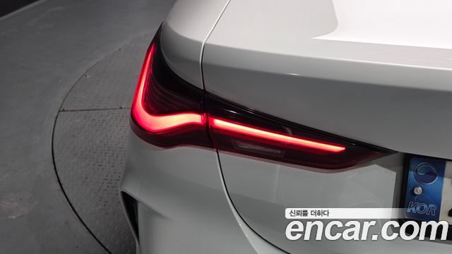 BMW 4-Series 2021 — photo 9