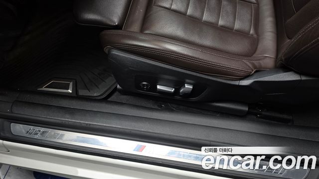 BMW 4-Series 2021 — photo 29