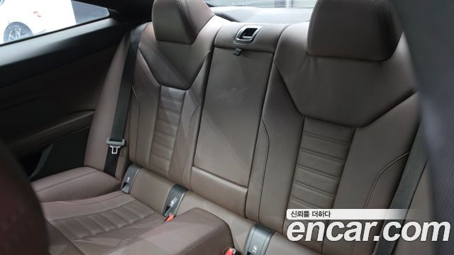 BMW 4-Series 2021 — photo 31