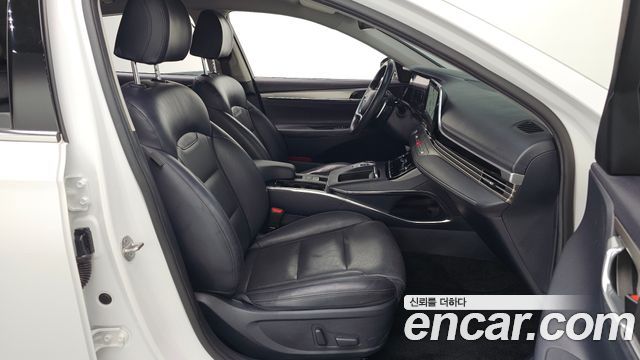 Hyundai Grandeur 2023 — photo 17