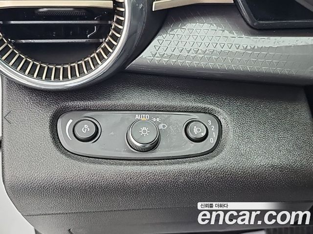 Chevrolet Korea Trax 2024 — photo 16