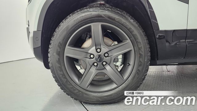 Land Rover Defender 2026 — photo 8
