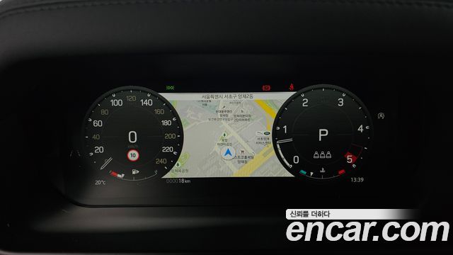 Land Rover Defender 2026 — photo 16