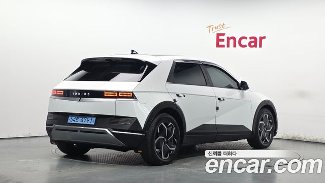 Hyundai Ioniq5 2023 — photo 2