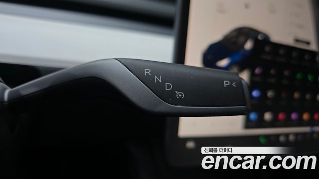Tesla Model Y 2022 — photo 12