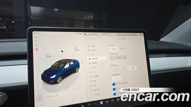 Tesla Model Y 2022 — photo 24