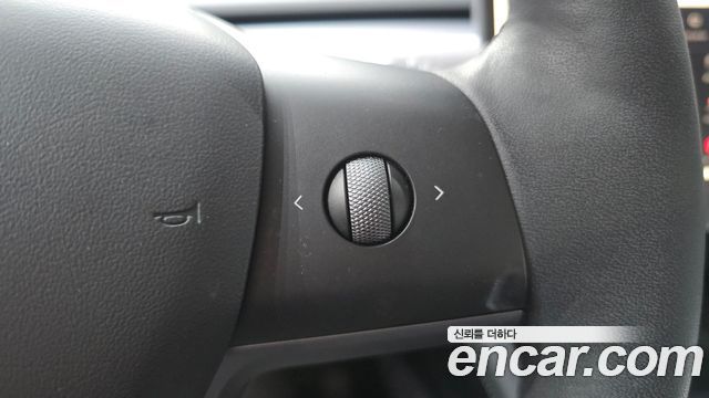 Tesla Model Y 2022 — photo 30