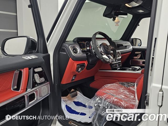 Mercedes-Benz G-Class 2021 — photo 11