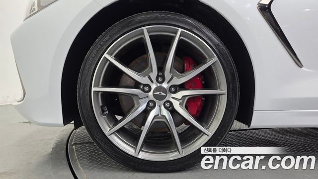 Genesis G70 2019 — photo 5