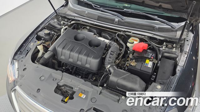 Ford Taurus 2015 — photo 6