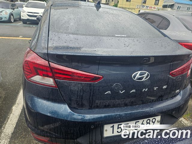 Hyundai AVANTE 2020 — photo 4