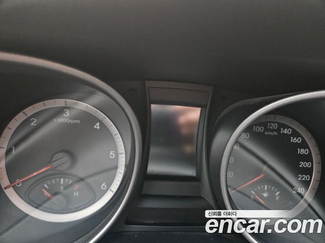 Hyundai AVANTE 2020 — photo 14