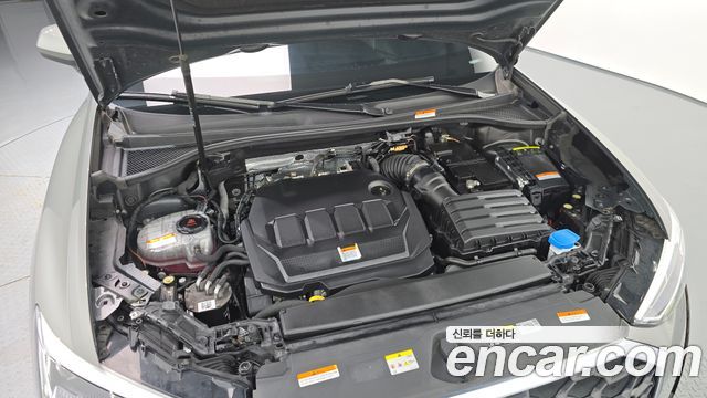 Audi Q3 2022 — photo 6