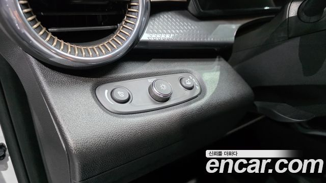 Chevrolet Korea Trax 2024 — photo 12
