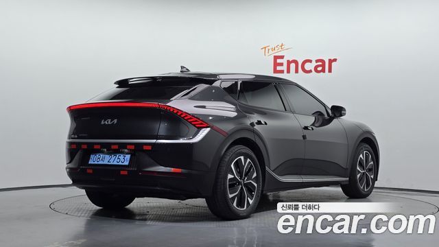 Kia EV6 2022 — photo 2