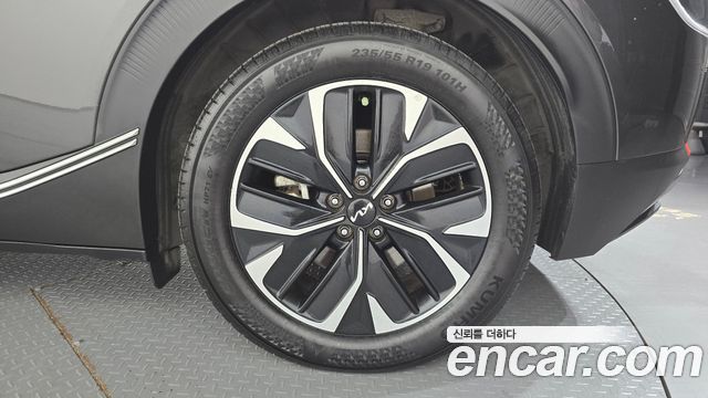 Kia EV6 2022 — photo 7