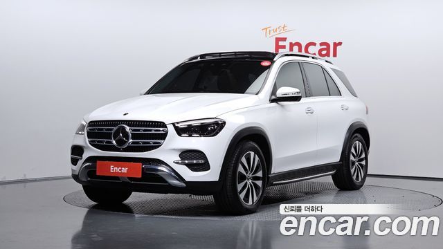 Mercedes-Benz GLE-Class 2023 — photo 1