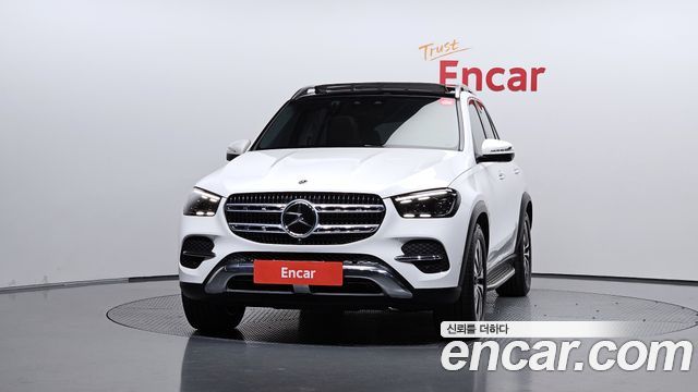 Mercedes-Benz GLE-Class 2023 — photo 3