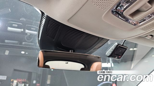 Mercedes-Benz GLE-Class 2023 — photo 25