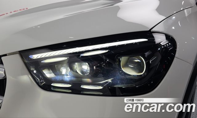 Mercedes-Benz GLE-Class 2023 — photo 8