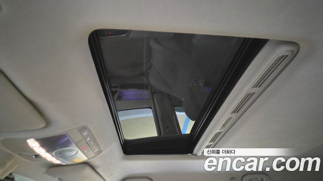 Mercedes-Benz G-Class 2020 — photo 18