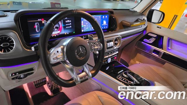 Mercedes-Benz G-Class 2020 — photo 19