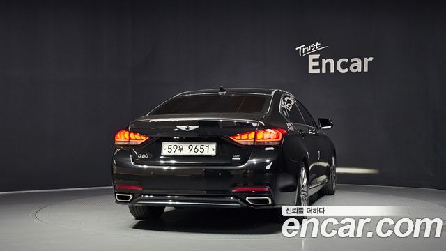 Genesis G80 2018 — photo 4