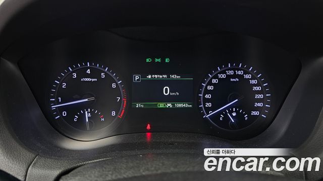Genesis G80 2018 — photo 11