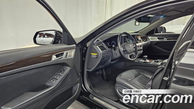 Genesis G80 2018 — photo 13