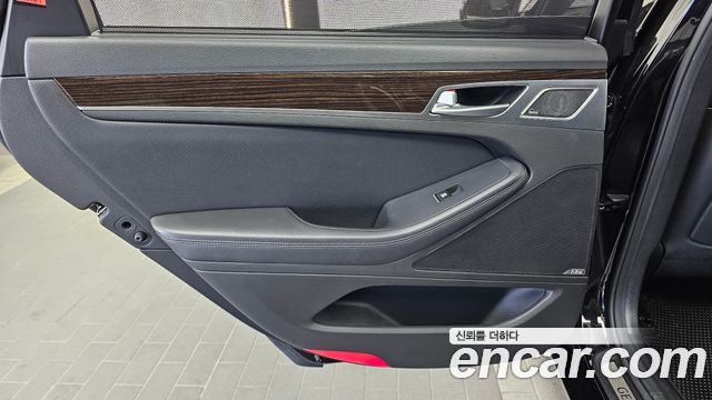 Genesis G80 2018 — photo 15