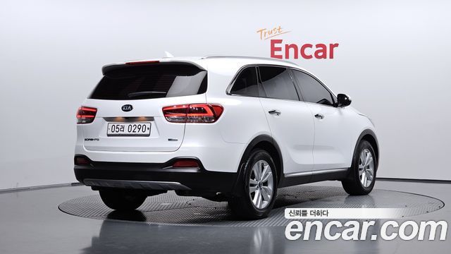Kia Sorento 2016 — photo 2